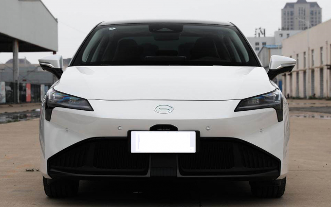 Luxurious 510KM 610KM Gac Aion S Plus Suv 5 Doors 5 Seats 4