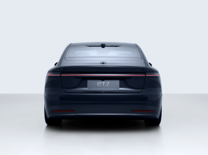 NIO ET7 2022 High Performance Mid-Large Suv 450-580KM Pure Electric 5 Doors 7 Seats 9