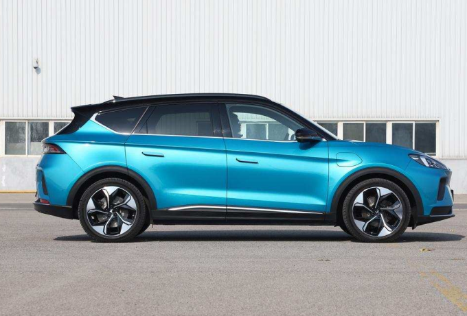 ARCFOX Alpha T High-Performance SUV 2022 Auto EV Made In China 480-653KM Pure Electric 5 Doors 5 Seats 4