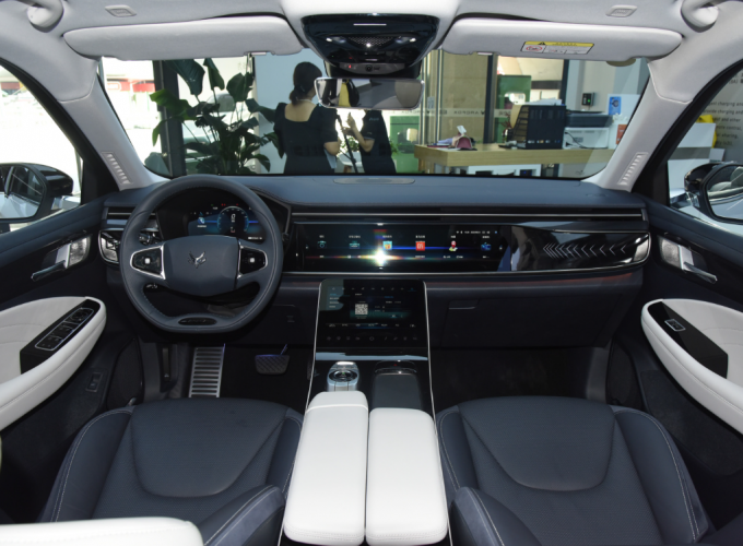ARCFOX Alpha T High-Performance SUV 2022 Auto EV Made In China 480-653KM Pure Electric 5 Doors 5 Seats 8