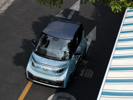 305KM Wuling Mini Ev 3 Doors 2 Seats Wuling Electric Car For Urban Commuting