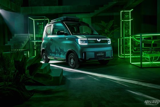 Wuling Hongguang GAMEBOY Mini Car Ev 200-300KM 3 Doors 4 Seats