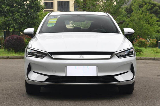 400-600KM Compact Byd Qin Plus Ev 4 Doors 5 Seats High Performance