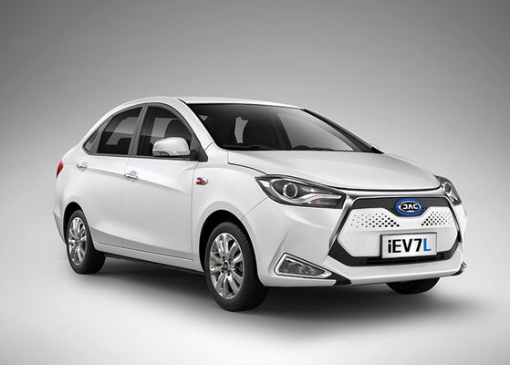 320KM Jianghuai JAC Electric Car 4 Doors 5 Seats With LFP Battery
