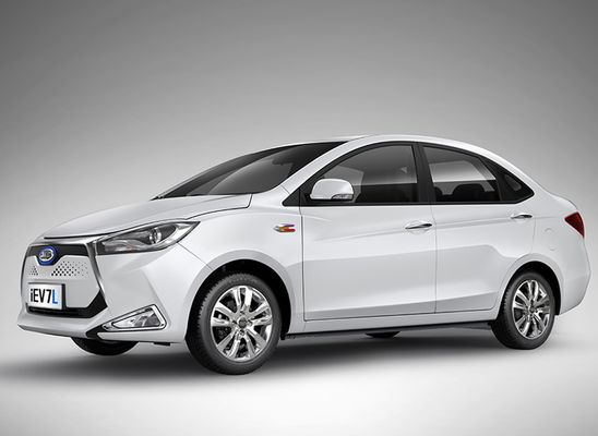 320KM Jianghuai JAC Electric Car 4 Doors 5 Seats With LFP Battery