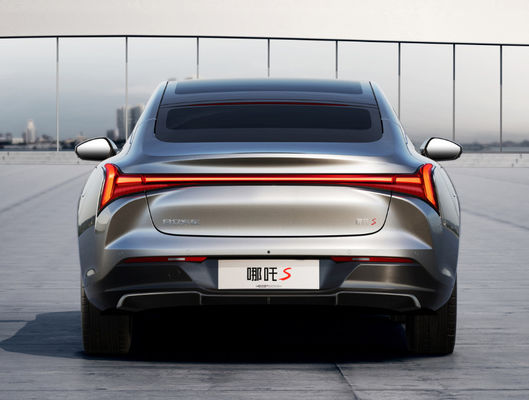 650-715KM Nezha Automobile Nezha S Mid Large Electric Vehicle