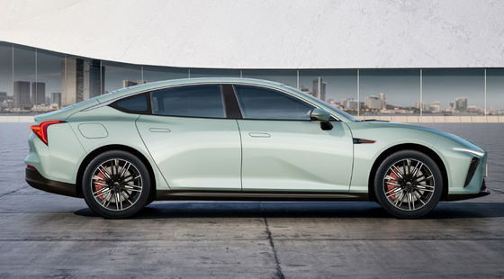 650-715KM Nezha Automobile Nezha S Mid Large Electric Vehicle