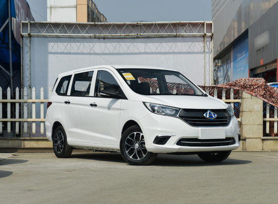 Smooth Driving MPV Electric Car 402KM Changan Auchan A600ev 5 Seats