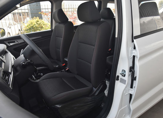 Smooth Driving MPV Electric Car 402KM Changan Auchan A600ev 5 Seats