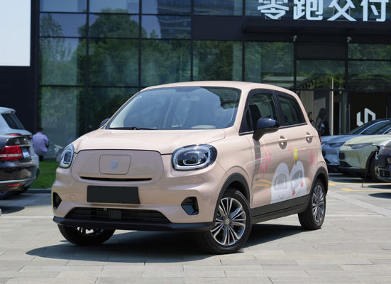 5 Doors 4 Seats Leap Motor T03 Mini Car 403KM  0.6H Quick Charge