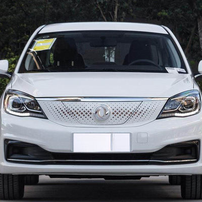 400KM Dongfeng Fengshen E70 Pure Electric Compact Car 4 Doors 5 Seats