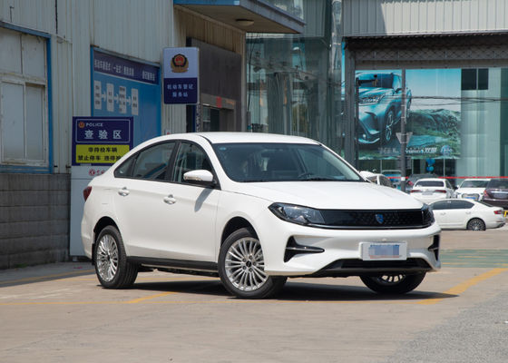 Pure Electric S60EV Dongfeng Ev Cars 415KM With  4 Doors 5 Seats