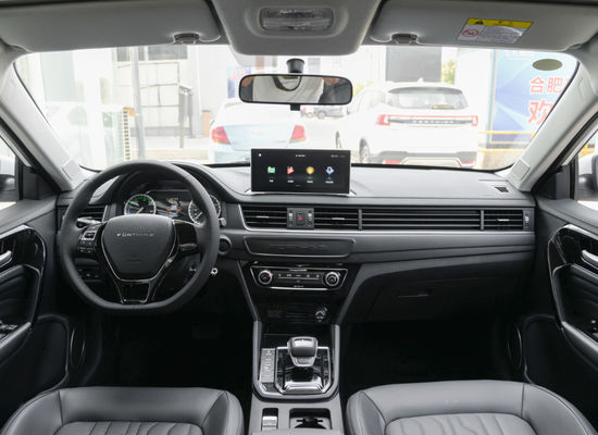 Pure Electric S60EV Dongfeng Ev Cars 415KM With  4 Doors 5 Seats