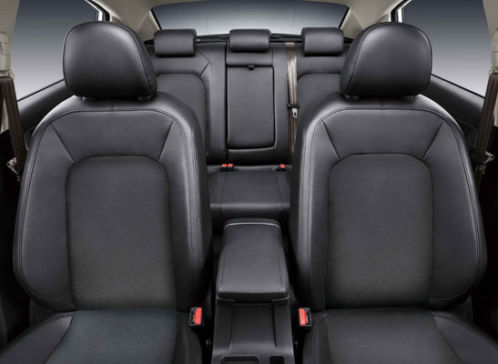 Fengxing S50 Dongfeng Motor Electric Vehicle 415KM Compact 4 Doors 5 Seats