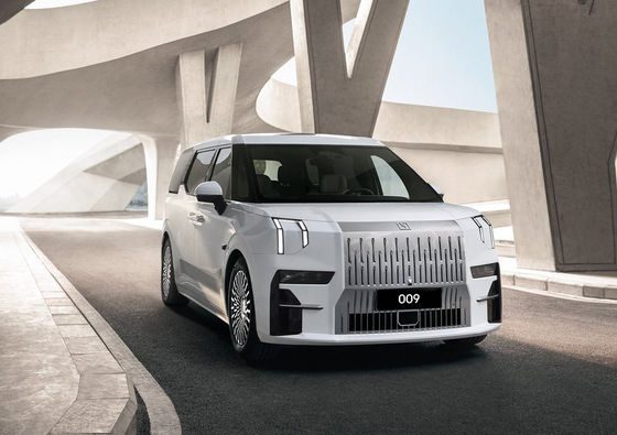 5 Doors 6 Seats Geely Zeekr Ev 009 Zeekr Electric Car 702-822KM Long Range