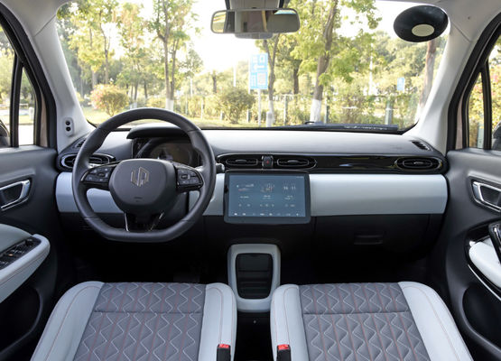 Leap Motor T03 Sedan Electric Car 403KM 0.6H Quick Charge 3.5H Slow Charge