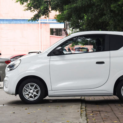 3 Doors 4 Seats SAIC Motor Electric Car SAIC Roewe CLEVER 311KM