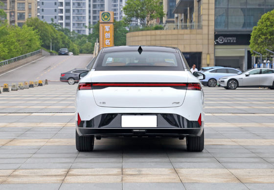 P5 2022 Xiaopeng Electric Car 450-550KM High Performance Compact